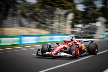 MELBOURNE, AUSTRALIA - 15 Mart: Monako 'dan Charles Leclerc Avustralya' nın Melbourne kentindeki Albert Park 'ta düzenlenen 2025 Avustralya Grand Prix' inde Scuderia Ferrari HP SF-25 sürmektedir.