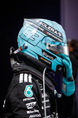 Avustralya Melbourne, Avustralya 'daki Albert Park' ta düzenlenen Avustralya Formula 1 Grand Prix 'sini üçüncü bitiren İngiltere' den George Russell ve Mercedes AMG Petronas F1 takımı
