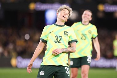 MELBOURNE, AUSTRALIA - 30 Mayıs: Avustralyalı Michelle Heyman, Avustralya 'nın Melbourne kentindeki Marvel Stadyumu' nda Avustralyalı Matildas ve Arjantin arasında oynanan uluslararası dostluk karşılaşmasında kaçırılan bir atışa tepki gösterdi..