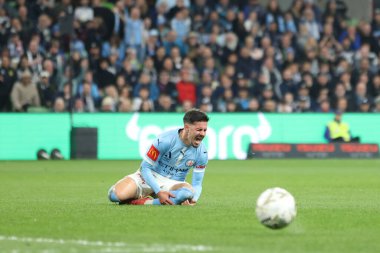 Melbourne City 'den Marco Tilio, 31 Mayıs 2025' te Melbourne City ile Melbourne City arasındaki A-League Mens Grand Final karşılaşmasında sakatlandı..
