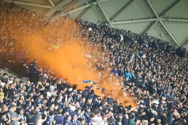 MELBOURNE, AUSTRALIA - 31 Mayıs 2025 'te Melbourne City ile Melbourne Victory arasında oynanan A-League Mens Grand Final karşılaşmasının önünde hayran atmosferi.