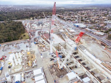 MELBOURNE, AUSTRALYA - 27 Temmuz 2025: Bulleen, Melbourne, Victoria, Avustralya 'da Kuzey Doğu Bağlantısının Bazı Parçaları yapım aşamasında