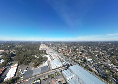 MELBOURNE, AUSTRALYA - Ağustos 03 2025: Watsonia ve Yallabie, Melbourne, Victoria, Avustralya 'da Kuzey Doğu Bağlantı tüneli inşaatı
