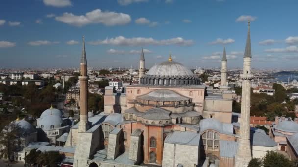 Flybilde Ayasofya Hagia Sophia Sent Antikken Bygning Solrik Dag Skyt – stockvideo