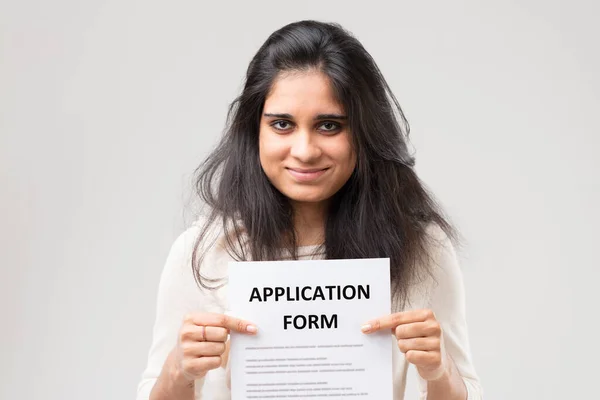 Horizontal Half Length Portrait Young Indian Woman Holding Sign Paper — Stock Photo, Image