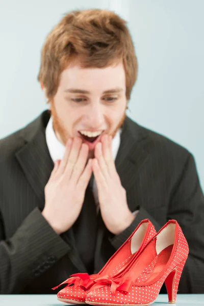 Man Longs Those Red Shoes White Polka Dots Women Heels — Stock Photo, Image