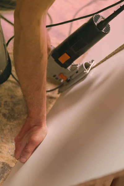 Strong Carpenter Hands Using Cutting Tool His Craft Workshop Forearms — Stock Photo, Image