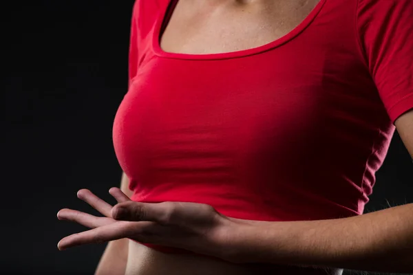 Kadının Göğsü Elinin Altında Stresin Önemi Önleme Pap Testi Emzirme — Stok fotoğraf