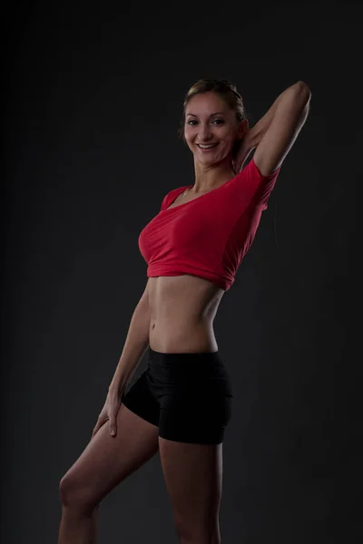 Mulher Perfeitamente Apto Feliz Destacando Curvas Corpo Tonificado Colhendo Recompensas — Fotografia de Stock