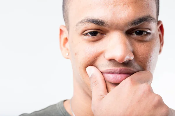 Extreme Nahaufnahme Porträt Eines Schwarzen Mannes Der Tief Gedanken Steckt — Stockfoto