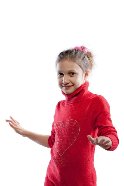 Vestindo Uma Camisola Vermelha Com Coração Cintilante Jeans Uma Menina — Fotografia de Stock