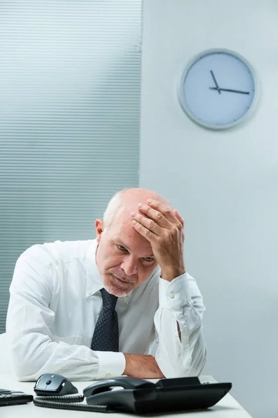 Deadlines Clash Resources Mature Businessman Formal Wear Emotions Run High — Stock Photo, Image