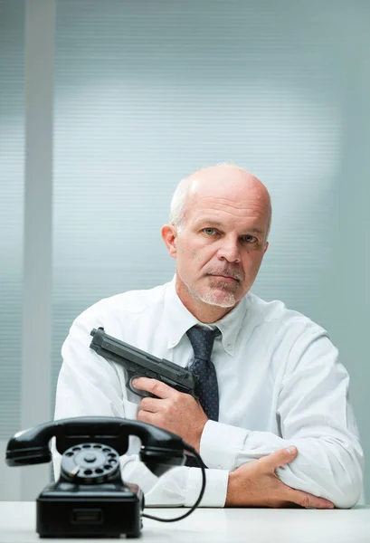 Selective Blur Contractor Killer Phone Man Gun Concept Hitman Waiting — Stock Photo, Image