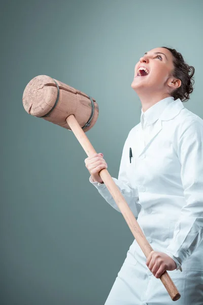 Comedic Twist Scientist Holds Hefty Wooden Mallet Portraying Crude Methods — Stock Photo, Image
