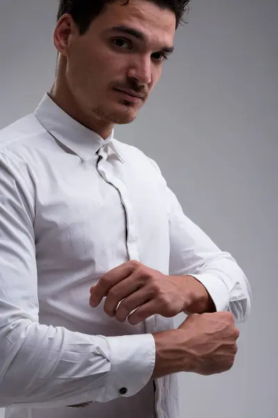 Young Man Buttons Low Collar White Shirt Covering Attractive Muscles — Stock Photo, Image