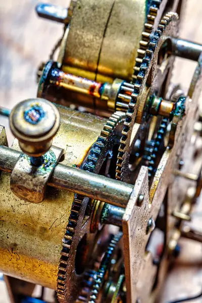 Clockwork Innards Timepiece Display Intricate Network Gears Aged Yet Precise — Stock Photo, Image