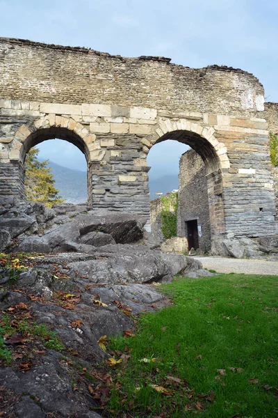 Susa Piemont Itálie 2022 Starověký Římský Akvadukt Století Našeho Letopočtu — Stock fotografie