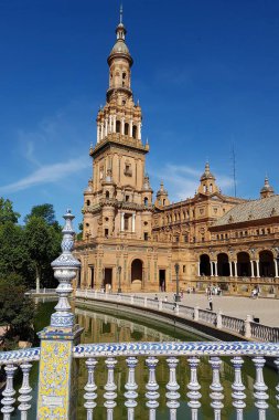 Siviglia, İspanya 05-13-2019 - İspanya Meydanı (Plaza de Espana)