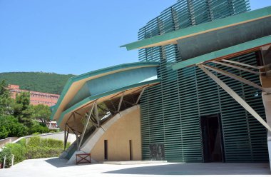 San Giovanni Rotondo, Puglia, İtalya 07-17-2023 Pietralcina Aziz Peder Pio 'nun kalıntılarının tutulduğu Santa Maria delle Grazie mabedi..