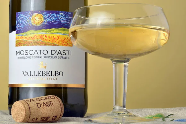 Turim Piemonte Itália 2023 Garrafa Copo Vinho Espumante Doce Moscato Imagens Royalty-Free