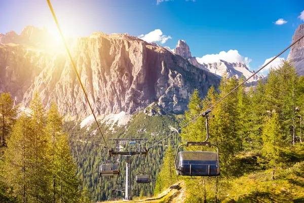 Seilbahn Den Dolomiten Sommer — Stockfoto
