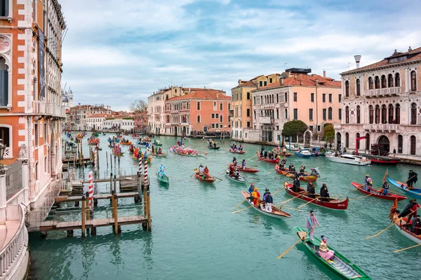 Venedig Italien Canal Grande Eröffnung Des Karnevals Venedig Gondelboote Wasserparade — Stockfoto