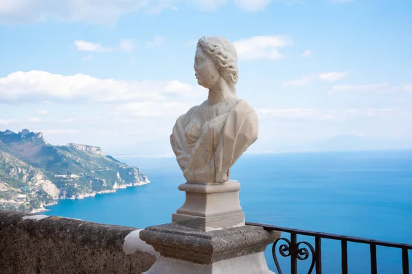 Terrasse Villa Cimbrone Avec Des Statues Marbre Sur Mer Surplombant — Photo