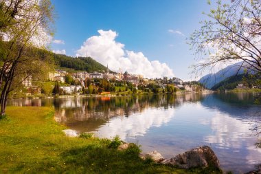 Saint Moritz Gölü, İsviçre Yazın