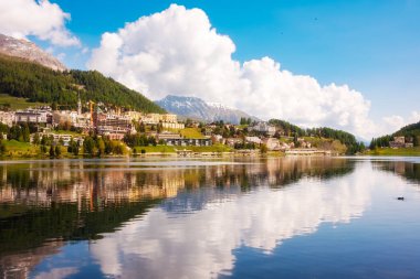 Saint Moritz Gölü, İsviçre Yazın