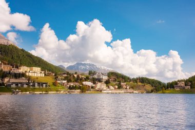 Saint Moritz Gölü, İsviçre Yazın