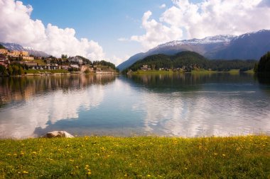 Saint Moritz Gölü, İsviçre Yazın