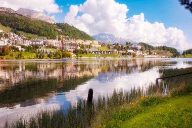 Saint Moritz Gölü, İsviçre Yazın