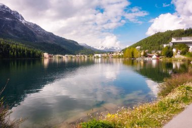 Saint Moritz Gölü, İsviçre Yazın
