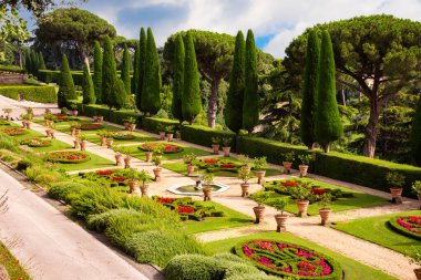 İtalya 'da park, papalık bahçesinin peyzaj tasarımı.