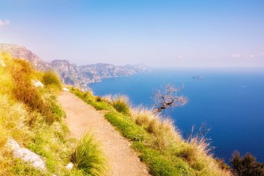 Amalfi sahili ve Positano şehri manzarası, İtalya