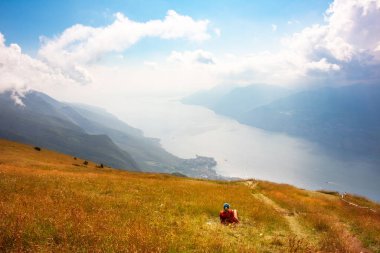 İtalya 'daki Garda Gölü' nden Aereal Manzarası