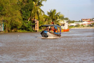 Vietnam 'da Mekong nehri manzarası,