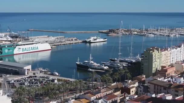 Denia Alicante Spanje 2023 Veeg Haven Van Denia Richting Stad — Stockvideo