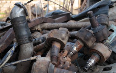 Direksiyon çubuklarının uçları, özel ekipmanlar için yedek parçalar