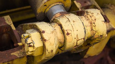 Backhoe Tamir: Ağır Malzeme Bakımı