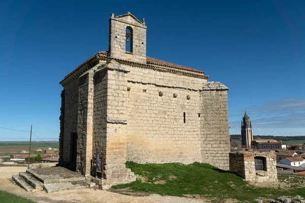 stock image AMPUDIA, SPAIN - FEBRUARY 23, 2021: Santiago hermitage in Ampudia in a sunny day, Palencia, Castilla y Leon, Spain.