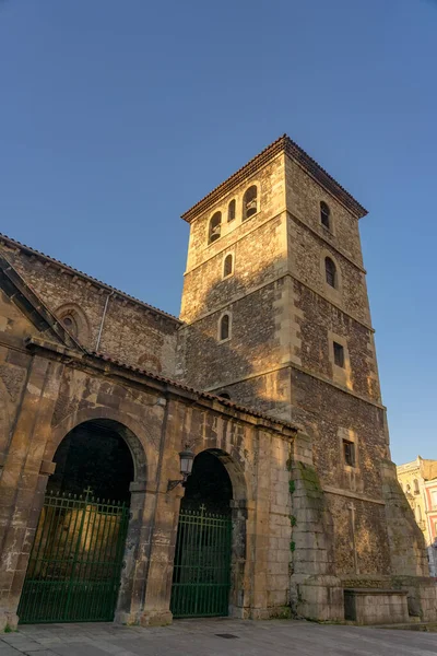 Aviles Hiszpania Luty 2023 Kościół San Nicolas Bari Starówce Pięknego — Zdjęcie stockowe