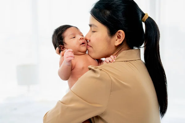 Close Asian Mother Hold Newborn Baby Kiss Love Care Room — Stock Photo, Image