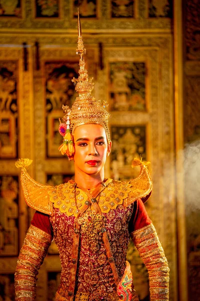 Portrait Khon Traditional Thai Classic Masked Ramakien Man Wear Beautiful — Stock Photo, Image