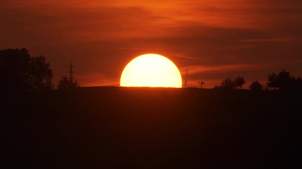 夕阳西下 黄昏时分 夕阳西下 高质量的4K镜头 — 图库视频影像