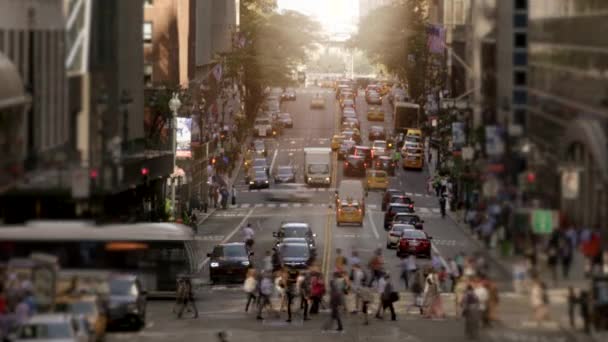 Gyalogosok Tömegei City Business District Ben Rush Hour Traffic Nél — Stock videók