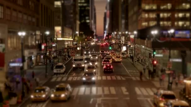 Folkmassor Fotgängare Pendlar Trångt Stadsväg Upptagen Hektisk Snabb Hastighet Högkvalitativ — Stockvideo