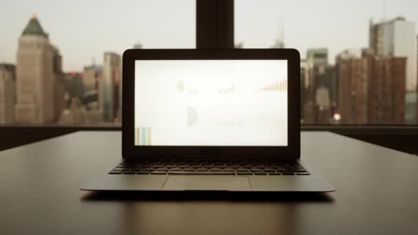 Modern City Office Workplace View Person Working Computer Высококачественные Кадры — стоковое видео