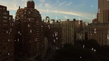 Veri Bulutu Ağı Şehir Binaları hakkında bilgi topluyor. Yüksek kalite 4k görüntü