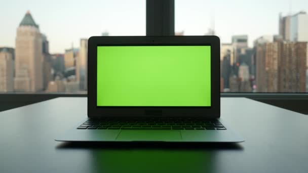 Οθόνη Υπολογιστή Που Απομονώνεται Πράσινο Οθόνη Φόντο Chroma Κλειδί Στο — Αρχείο Βίντεο